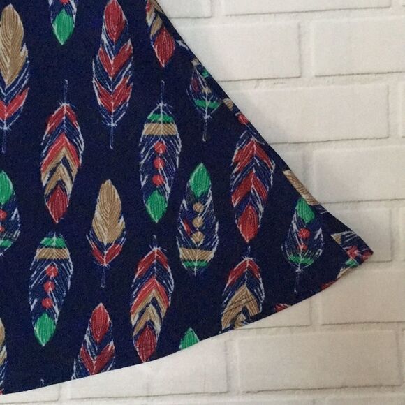 LuLaRoe Azure A-line stretchy feather skirt | XS - Picture 2 of 6